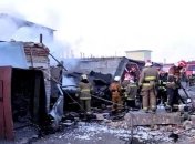 В Киеве в гаражах произошел взрыв, из-под завалов спасли мужчину 