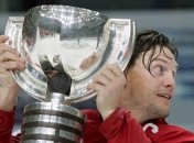 Хоккеист "Аризоны", ни разу не покидавший клуб, завершил карьеру