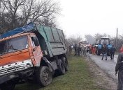 ДТП в Житомирской области: автомобиль протаранил КАМАЗ, есть жертвы