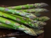 Выводит токсины: назван полезный для кишечника весенний продукт