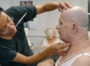 Как Гэри Олдмена гримировали для фильма о Черчиле "Темные времена" (Видео) 