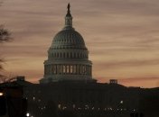 В Конгрессе США вынесен проект ухода от "фискального обрыва"