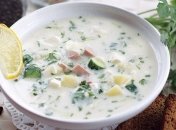 Рецепт дня: мясная окрошка на кефире