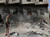 Коалиция разбомбила порт в Йемене