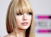 Новый альбом Свифт остается самым востребованным альбомом США