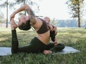 На кого подписаться в Инстаграм: невероятная мама-йогиня из Техаса