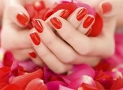 Как быстро высушить лак на ногтях