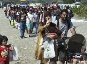 Болгария усиливает бронетехникой границу с Македонией