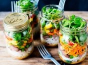 5 полезных обедов в банке: учимся питаться правильно на работе