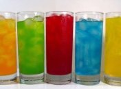 Медики рассказали, что эти напитки ошибочно считают полезными