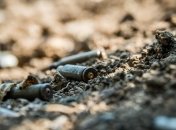 На Донбассе российский наемник по пьяни начал стрелять по своим, а затем - убил себя