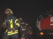 Нечем было тушить огонь: во время пожара в Киеве погибли мужчина и женщина (фото, видео)