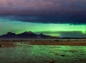 По мере таяния вечной мерзлоты в Арктике появляются провалы