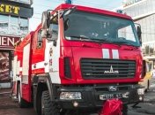 В одном из торговых павильонов столицы возник пожар возле метро "Дарница"