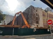 В Киеве - громкий скандал из-за демонтажа здания "Квіти України": что там происходит (фото, видео)