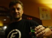 В Чехии возобновляется продажа крепкого алкоголя