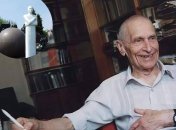 Могила Миколи Амосова