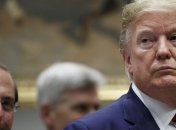 Трамп считает, что повышение тарифов на китайские товары усилит США