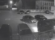 Новоизбранные депутаты заехали в подъезд дома на Гелендвагене: видео инцидента на Львовщине попало в сеть