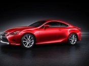 Ярко-красный Lexus RC