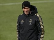 Коронавирус вынудил Реал сохранить Зидана