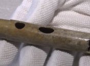 Археологи раскопали древнюю флейту античных времен 