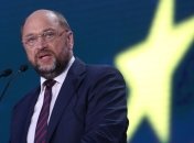 Шульц: Греция может получить "кредиты чрезвычайного положения"