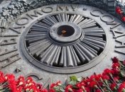 Сегодня Порошенко возложит цветы к могиле Неизвестного солдата