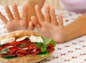 Медики назвали 5 продуктов, которые нельзя есть после 30 лет