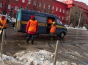"Киевавтодор" за выходные из Киева вывез 1 400 тонн снега