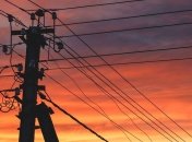 До потребителей в Украине доходит лишь 56% произведенной энергии: Шмыгаль рассказал, куда девается остальная