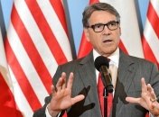 Пэрри отрицает, что оказывал давление на украинское правительство