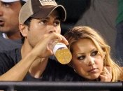 Энрике Иглесиас подтвердил свой развод с Курниковой