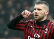 Милан намерен сохранить Ребича и Романьоли