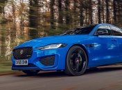 Компания Jaguar представила лимитированную серию XE