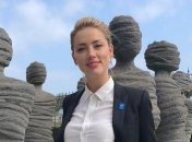 Эмбер Херд обвинили в насилии: подробности