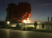 В Белой Церкви горят помещения завода "Биофарма"