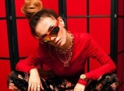 MamaRika выпустила яркую песню-предостережение для девушек "Дурненька" (Видео)