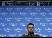 Лидер "Голден Стэйт" обновил рекорд НБА (Видео)