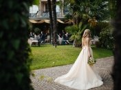 К свадебному наряду следует относиться, как к оберегу