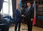 Глава МИД Чехии: Крым мы не забываем