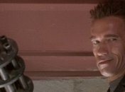 Шварцнеггер вернется в новом ремейке "Хищника" и "Конана"