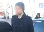 В Киеве мужчина пытался обменять 11 тысяч фальшивых долларов