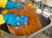 Как отчистить разделочную доску