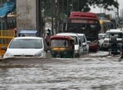 Разгул стихии в Индии: жертвами проливных дождей стали уже свыше 100 человек