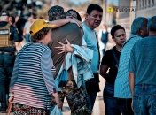 Рідні зустрічають чоловіків-військових у Краматорську, фото ілюстративне