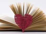 Первая любовь: ТОП-20 книг о настоящих чувствах