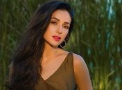 Пластичная Злата Огневич поразила растяжкой балерины