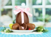 Шоколадные яйца на Пасху