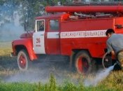 Пожар на торфяниках во Львовской области заливали из 3-х цистерн